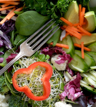 How to Prevent Salad Bloat